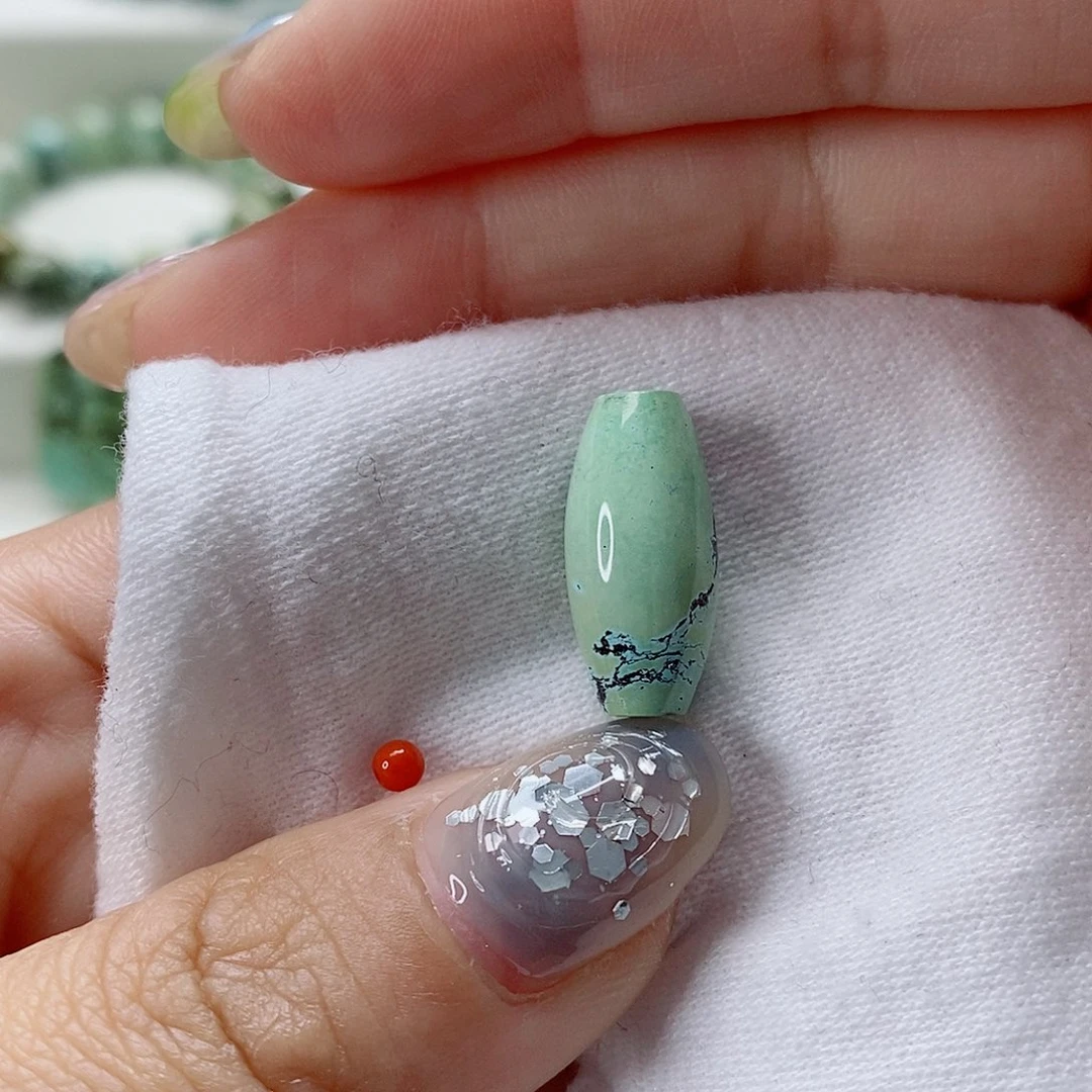 南红玛瑙未镶嵌珠宝奇石