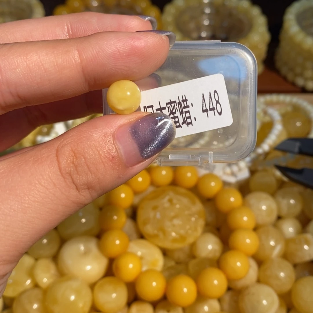 琥珀未镶嵌珠宝奇石448