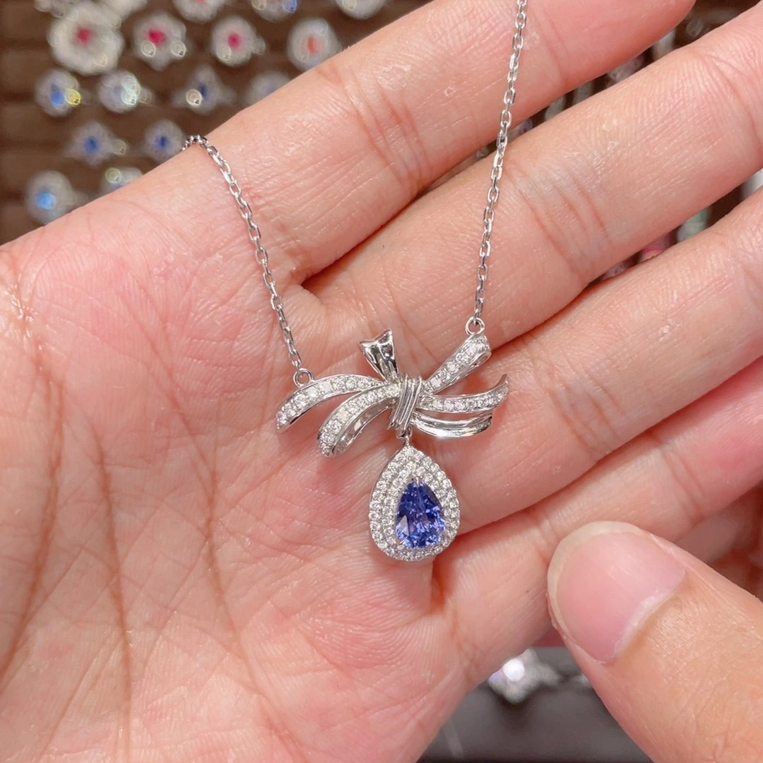项链18K金镶嵌彩色蓝宝石1.45ct 无烧