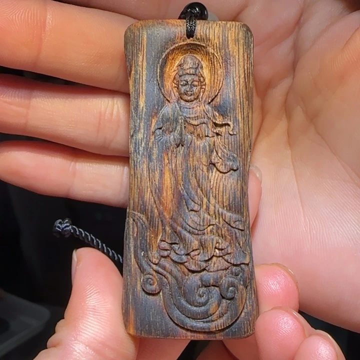 吊坠沉香蓝香吊坠13克