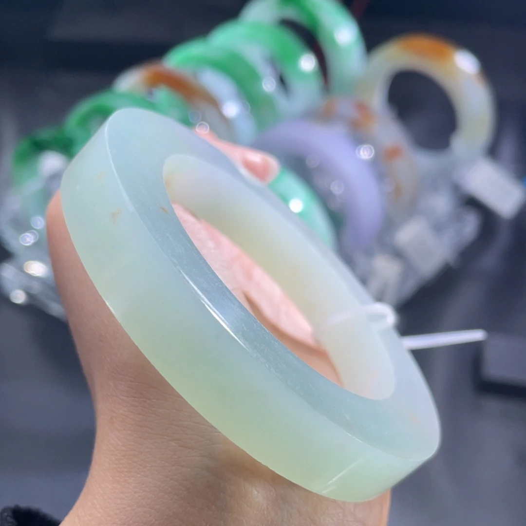 定制翡翠未镶嵌正圈