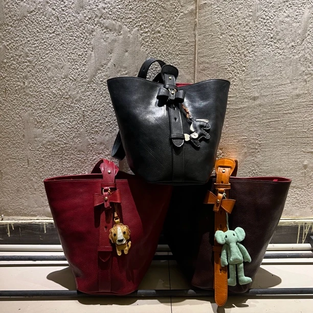 太阳工厂定制全植鞣头层牛皮All In大号蝴蝶水桶手提单肩斜挎包