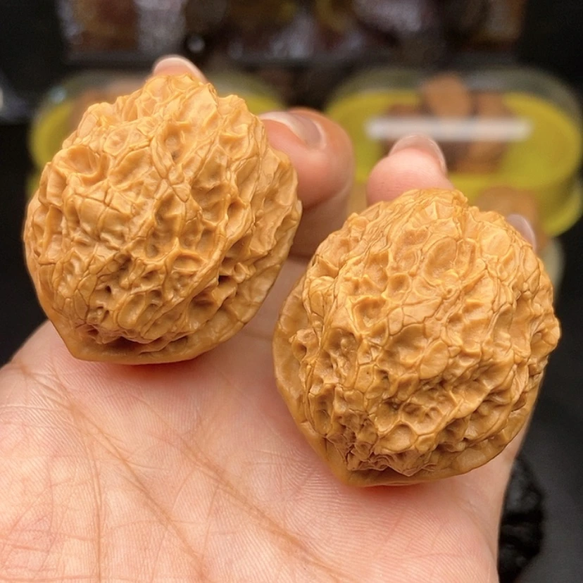 【闪购商品】文玩核桃把件40尺金蟾球