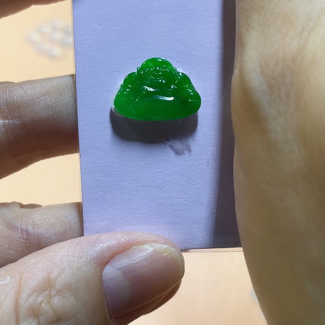 颈饰未镶嵌翡翠佛公