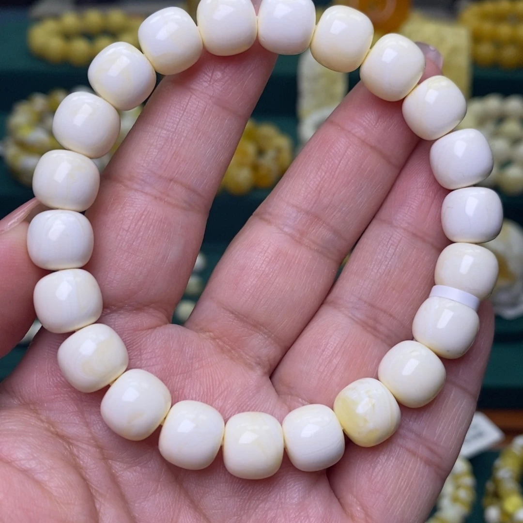 蜜蜡未镶嵌裸石10➕