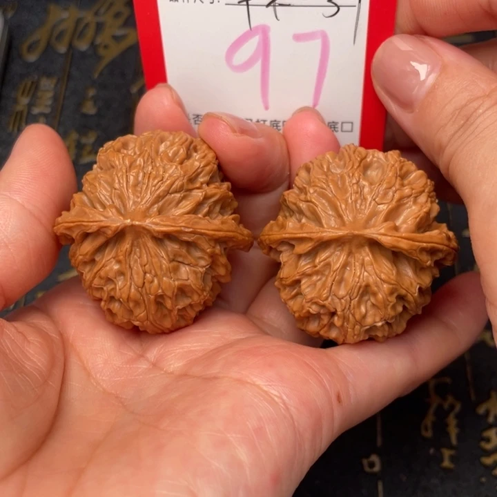 吊坠桃核文玩的好的