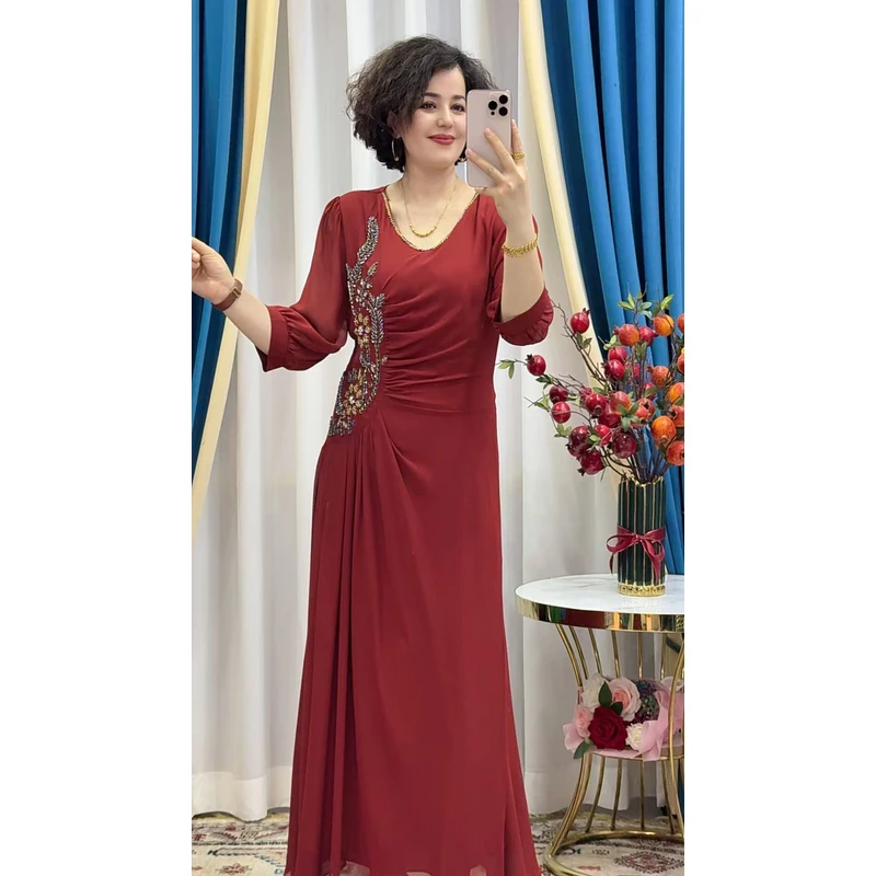 连衣裙显瘦女士时尚