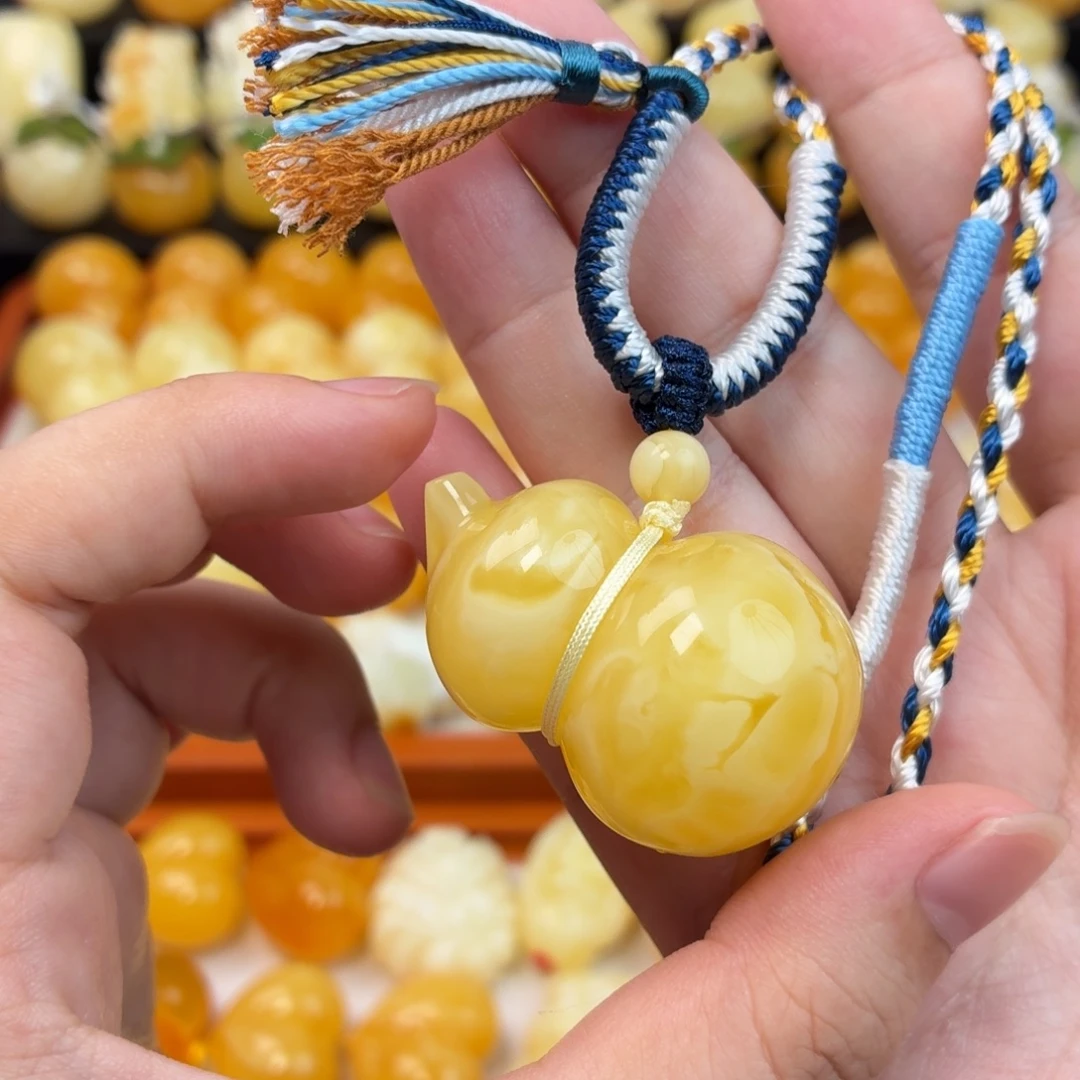 蜜蜡未镶嵌毛衣链蜜蜡