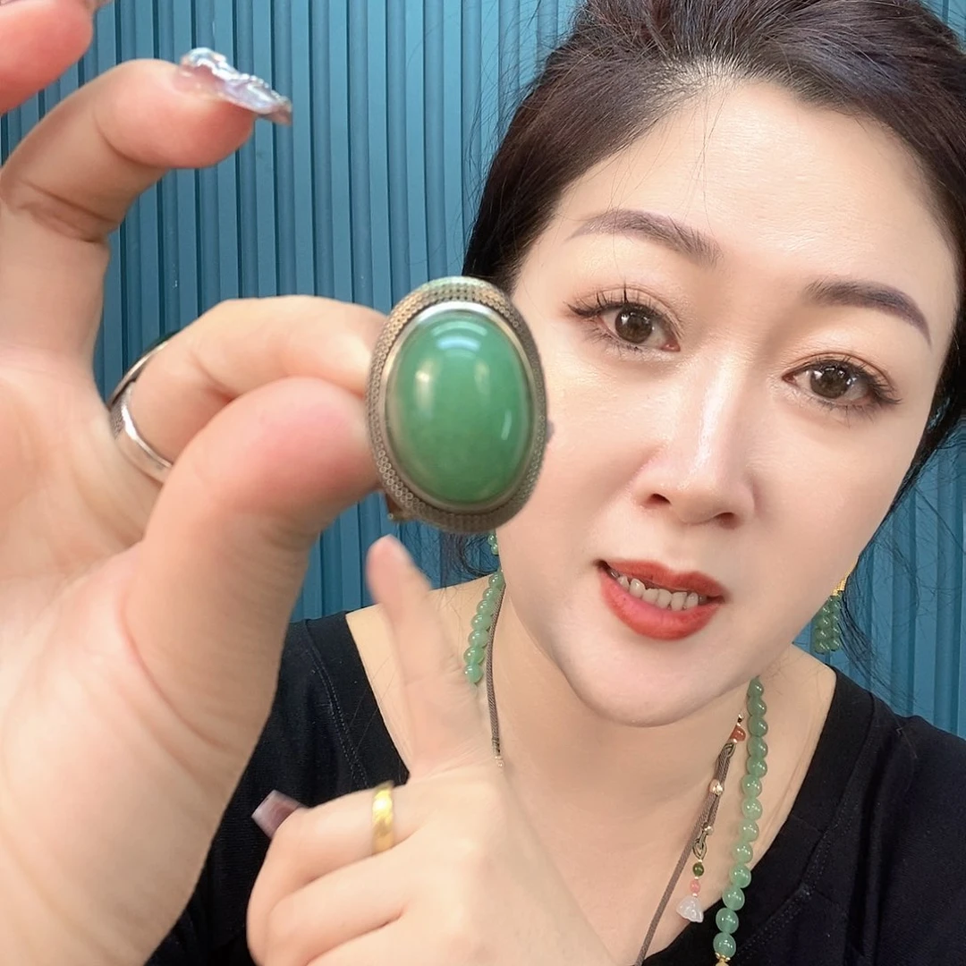 石英质玉手镯合金