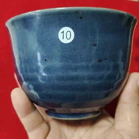瓷片各种摆件，瓷片，沙锅，都有微瑕疵！