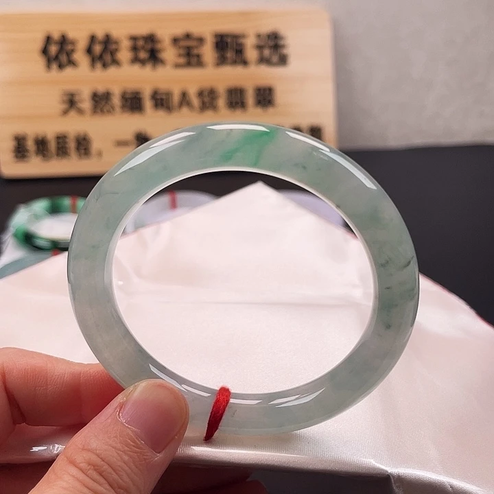 翡翠未镶嵌手镯圆条40
