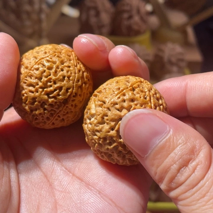 桃核吊坠五瓣金刚菩提009