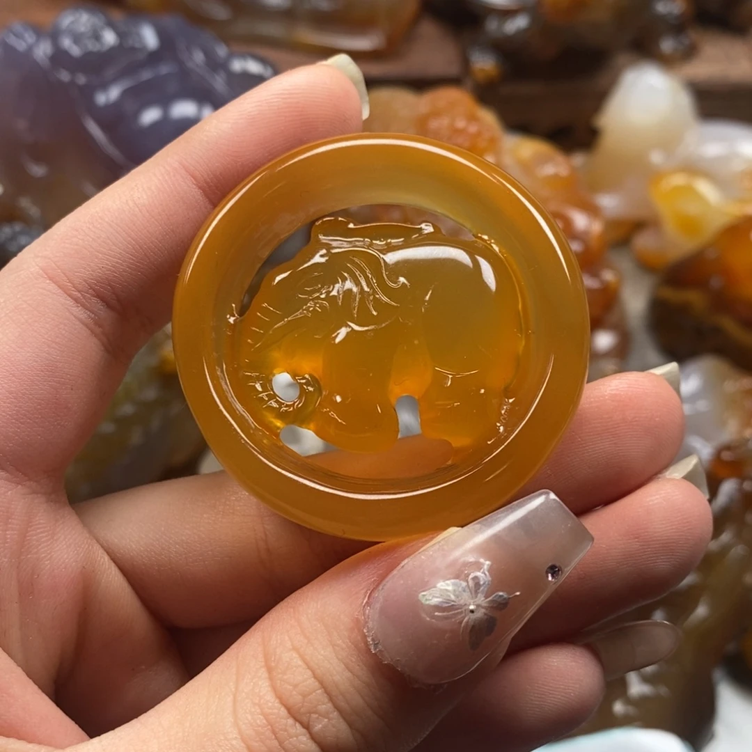 玛瑙/玉髓未镶嵌颈饰