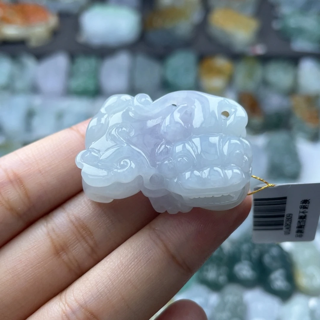 颈饰未镶嵌翡翠貔貅