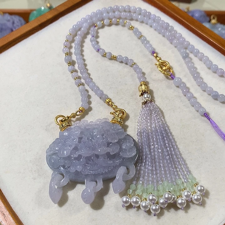 翡翠未镶嵌颈饰翡翠吊坠