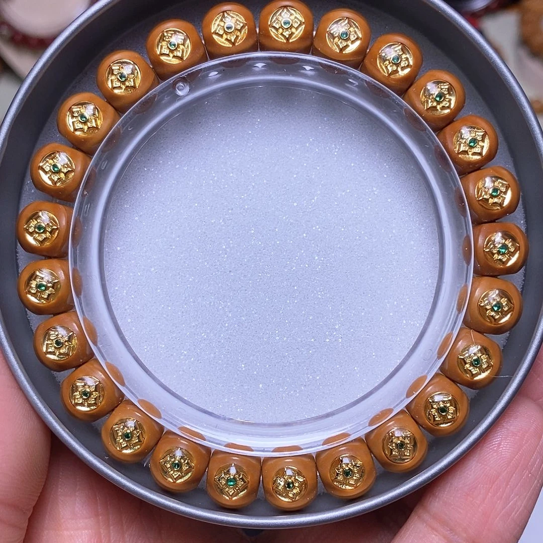 *****手串猴头核桃满标四花鲨鱼鳍尺寸10左右全品