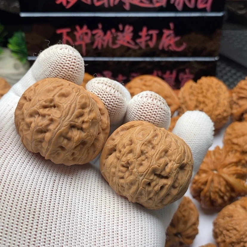 【闪购商品】文玩核桃把件马*强10元宝