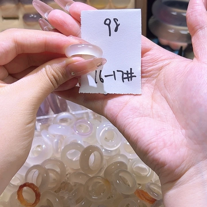 玛瑙/玉髓戒指未镶嵌
