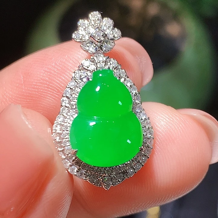 翡翠18K金镶嵌吊坠(不含链)