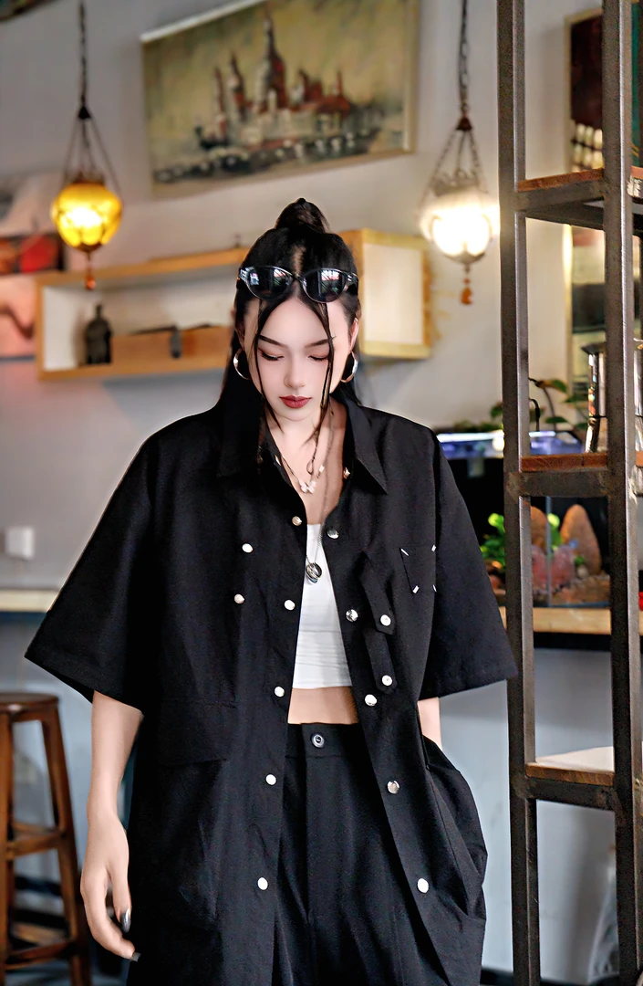 夏季日系休闲大口袋工装男女同款短袖衬衣宽松纯色潮流