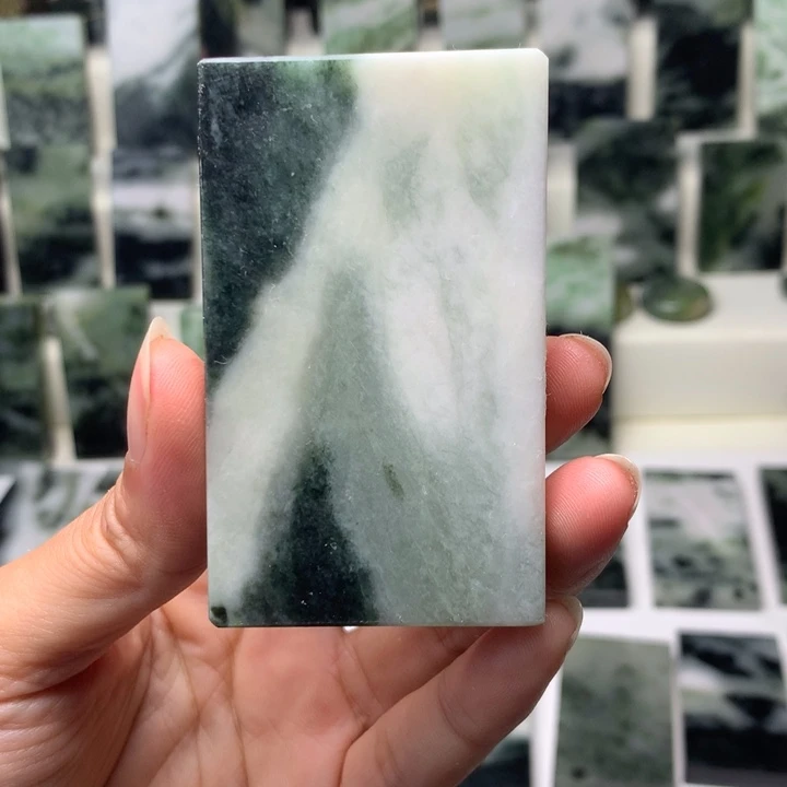 独山玉颈饰未镶嵌L****n