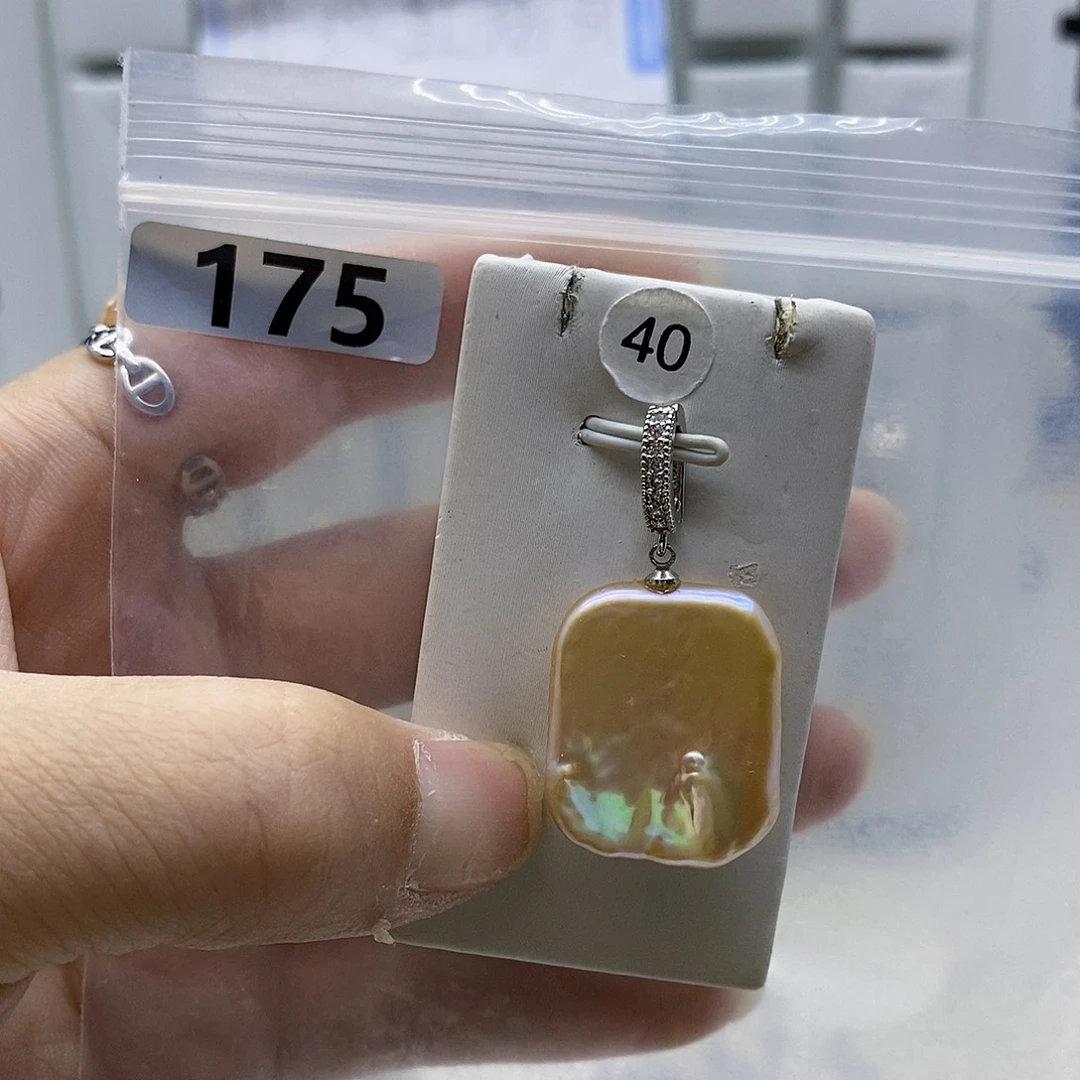颈饰合金淡水珍珠