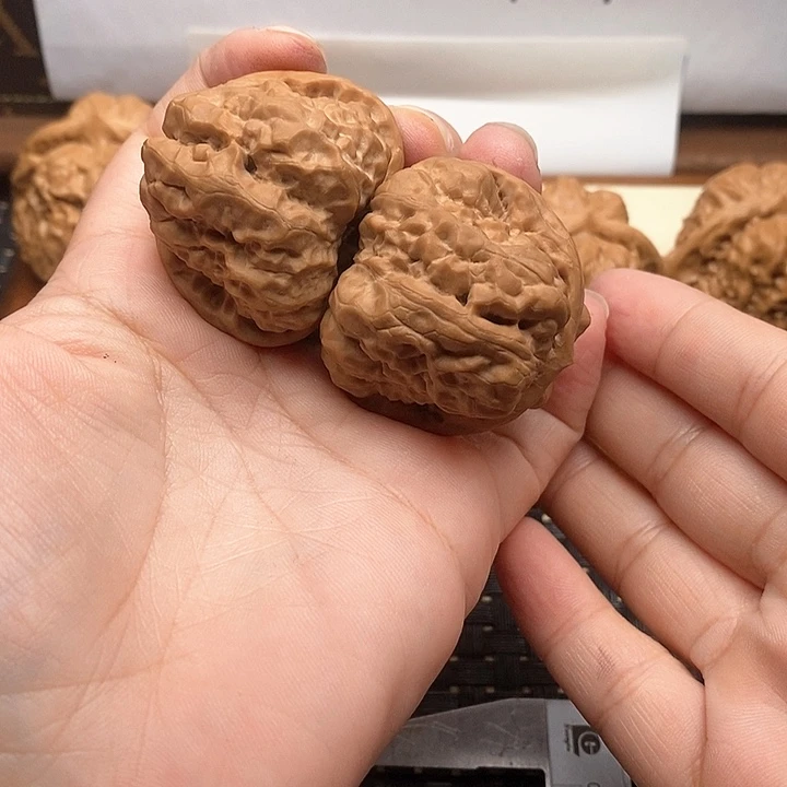 文玩核桃手串W*39左右