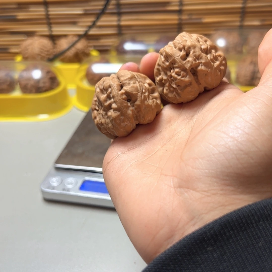 吊坠文玩核桃朱*核桃