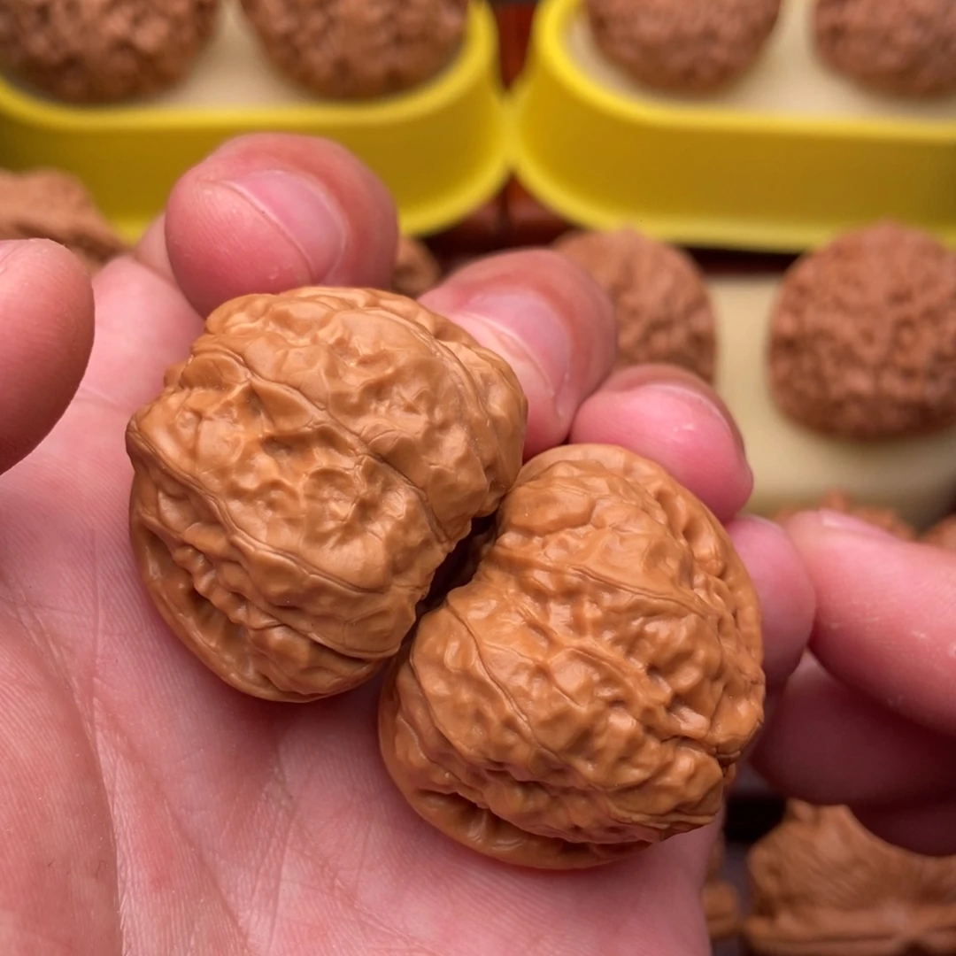 桃核把件按****小蛤蟆头35