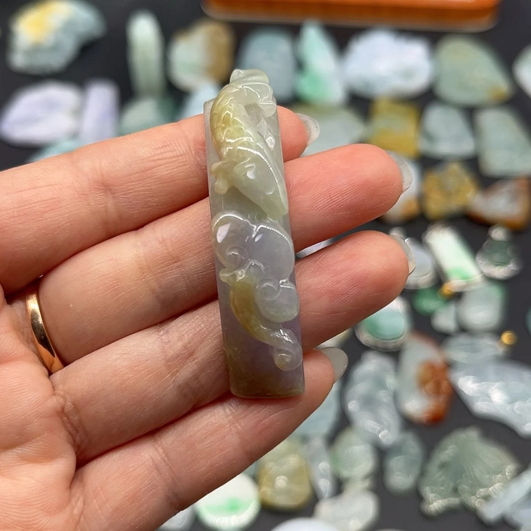 【闪购商品】翡翠颈饰未镶嵌手牌