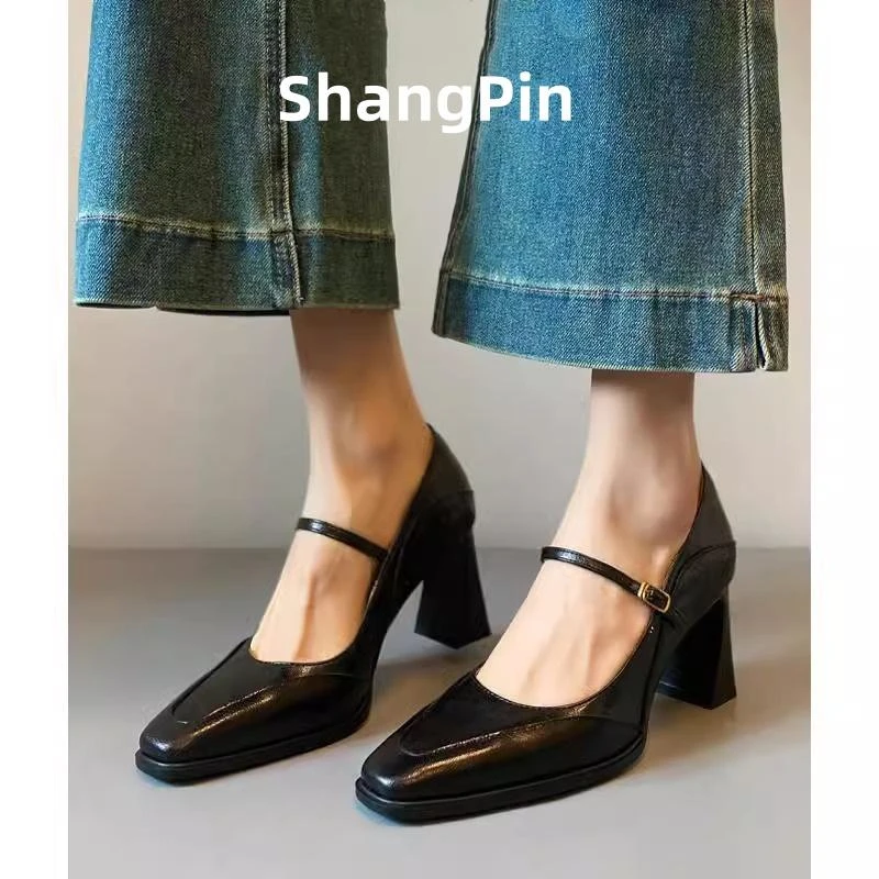 复古方头高跟鞋女粗跟2025新款春季气质一字带法式浅口单鞋时装鞋