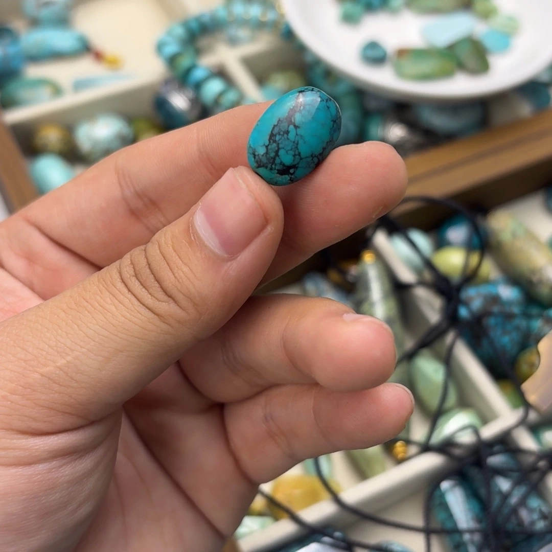 南红玛瑙未镶嵌绿松石