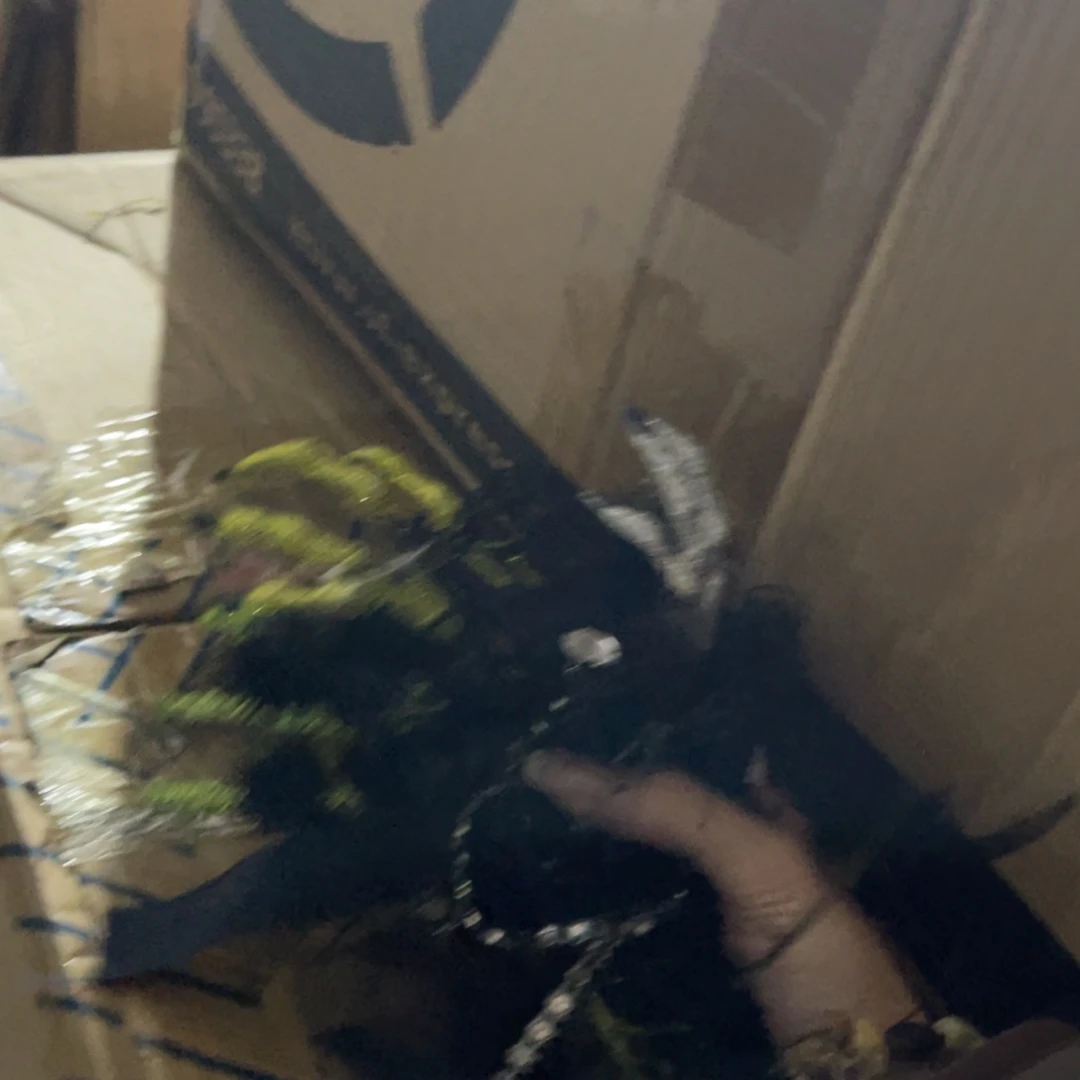 J***O有机玻璃摆件等各种