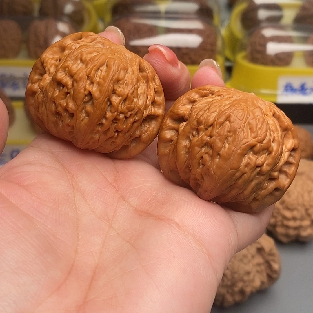 木质类文玩核桃大铁锤