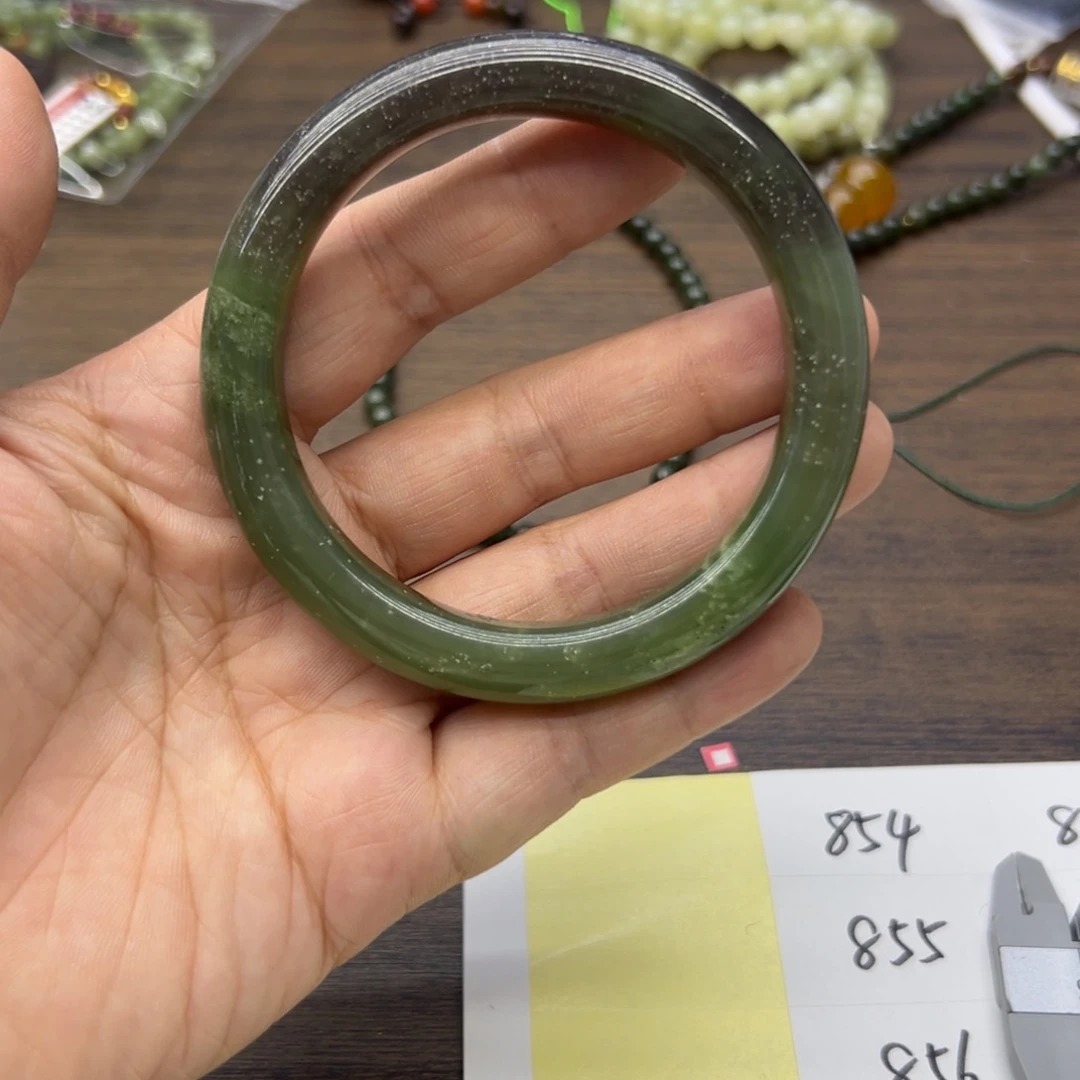 和田玉未镶嵌手镯60.8圈围847