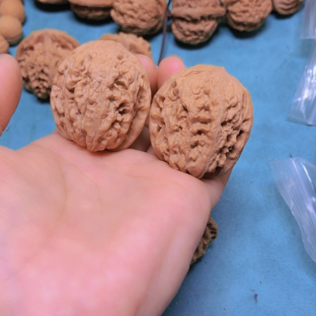 【闪购商品】把件核桃36红锦鲤全品