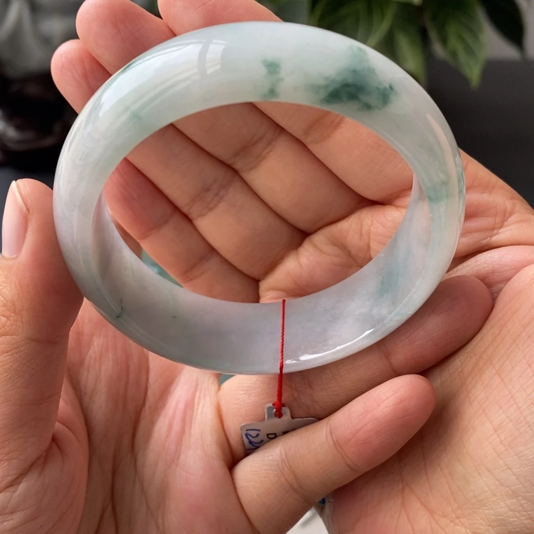 翡翠未镶嵌手镯天然