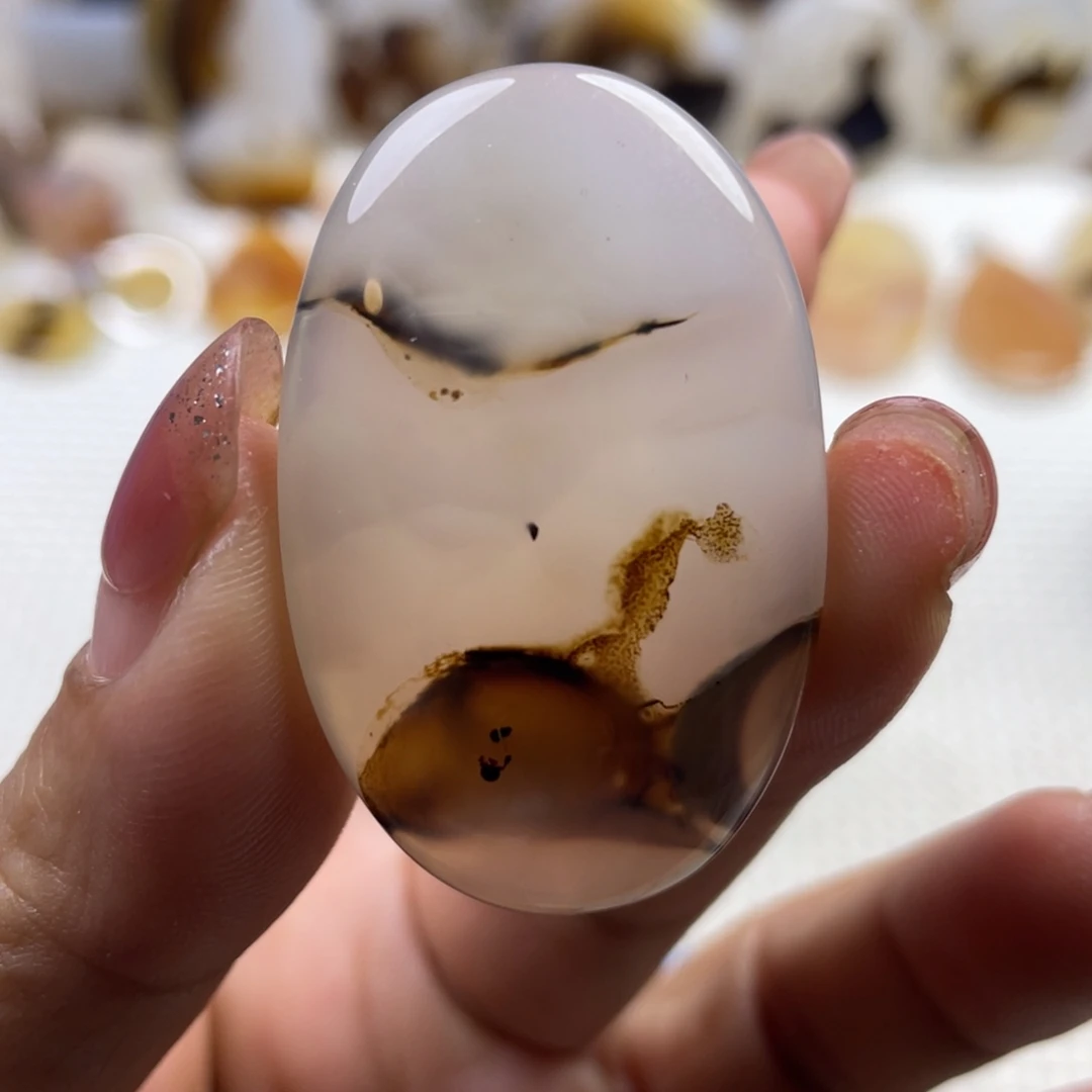 玛瑙/玉髓未镶嵌颈饰