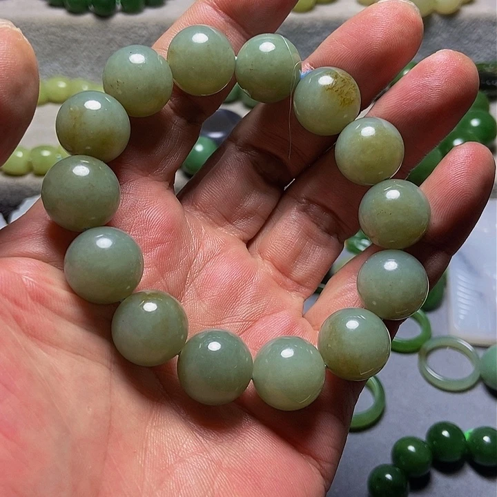 未镶嵌和田玉（青白玉）包链