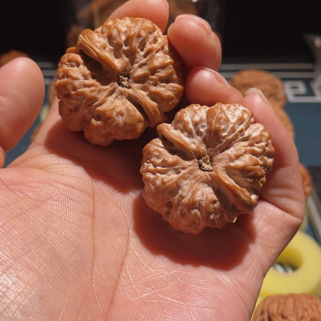 ****上吊坠文玩核桃38三角蛙