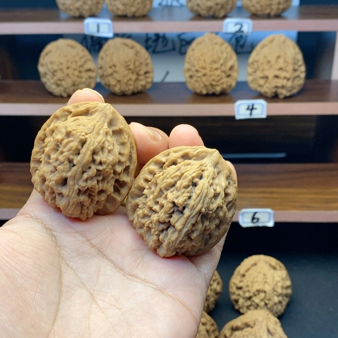核桃把件滔**诺涿鹿南疆石核桃