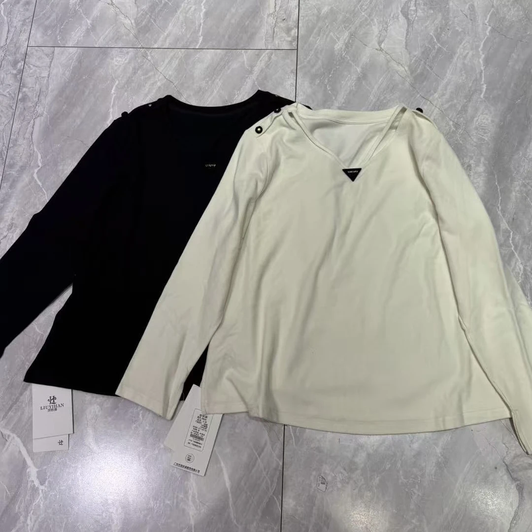 流依涵98535 高品质面料冬款大码女装上衣