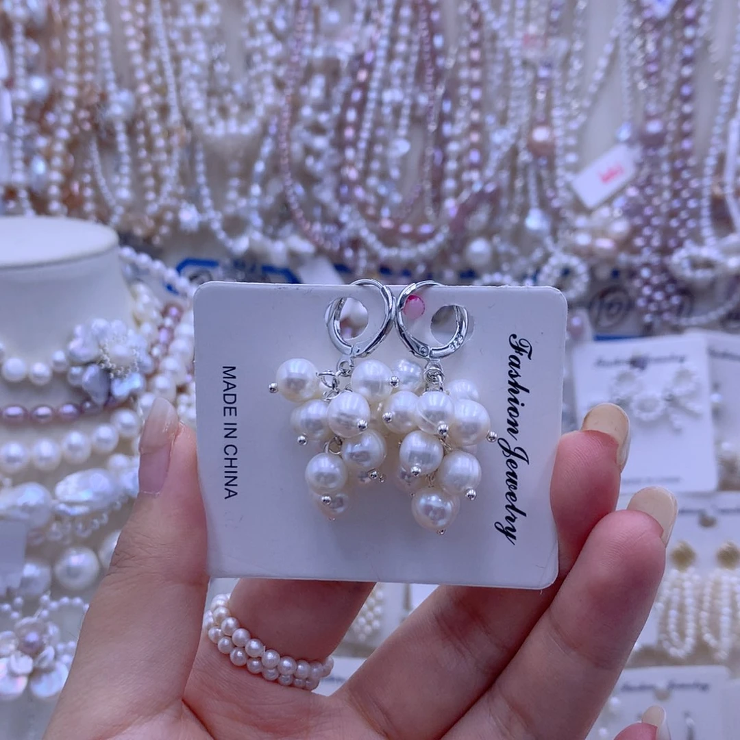 淡水珍珠合金颈饰