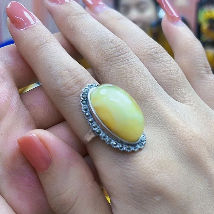 蜜蜡颈饰银S925镶嵌戒指