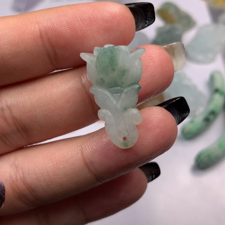 定制翡翠未镶嵌翡翠