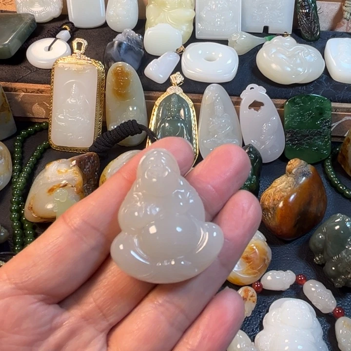 和田玉未镶嵌挂件