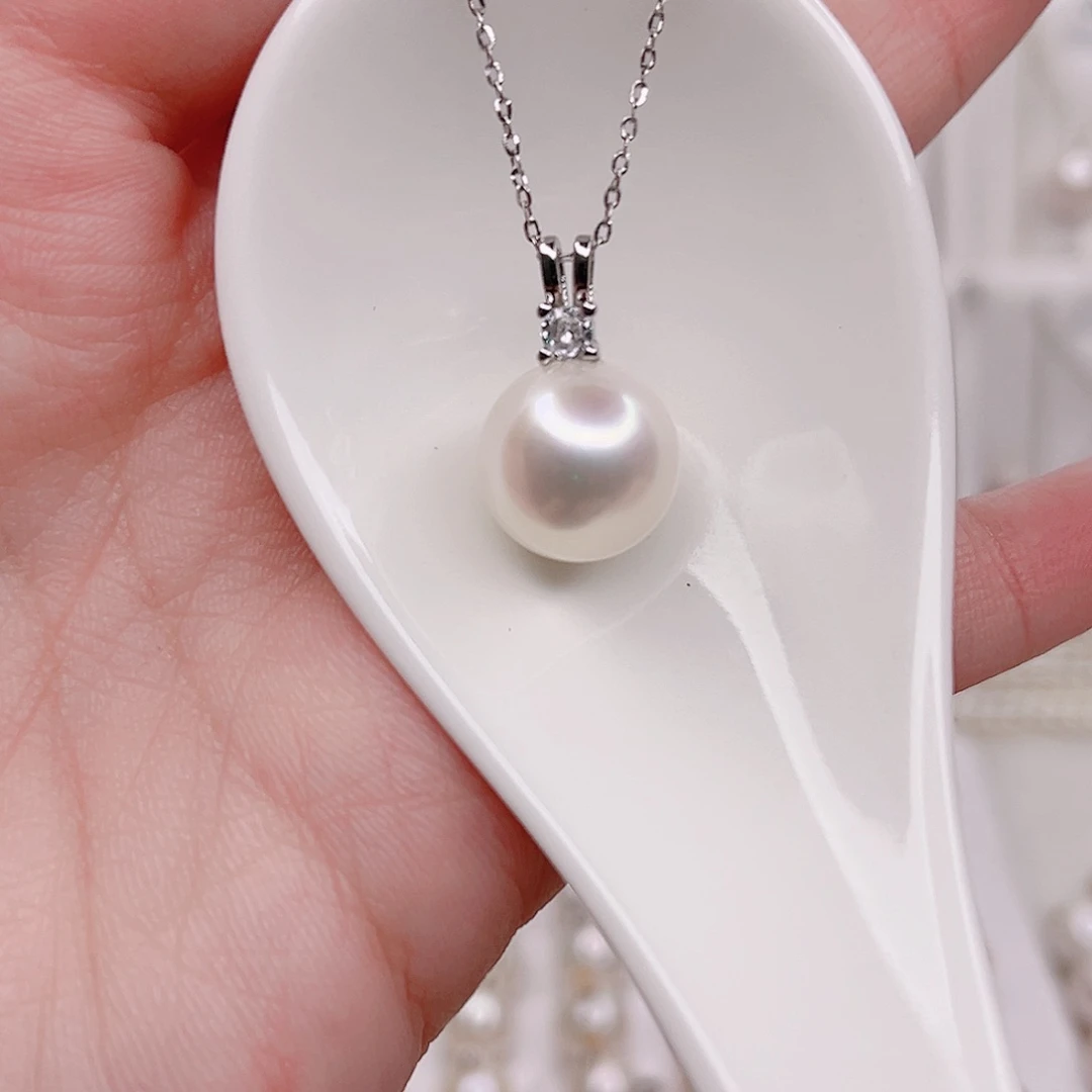 淡水珍珠未镶嵌吊坠(赠链)