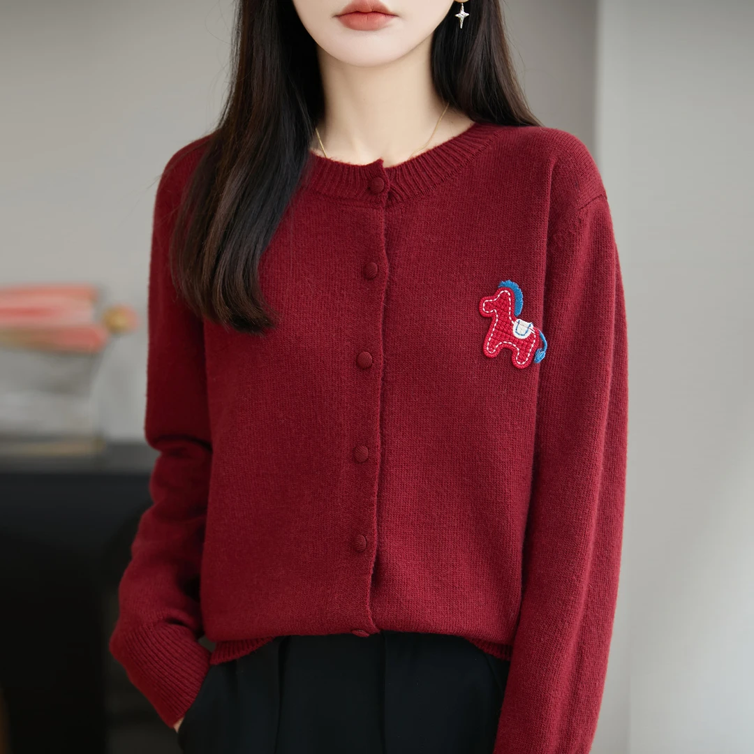 高端大码女装胖mm秋冬红色本命年女士毛衣高级感内搭针织打底开衫