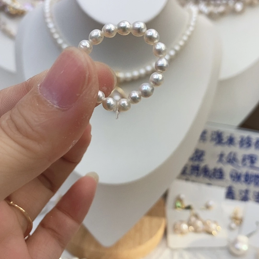 颈饰未镶嵌淡水珍珠