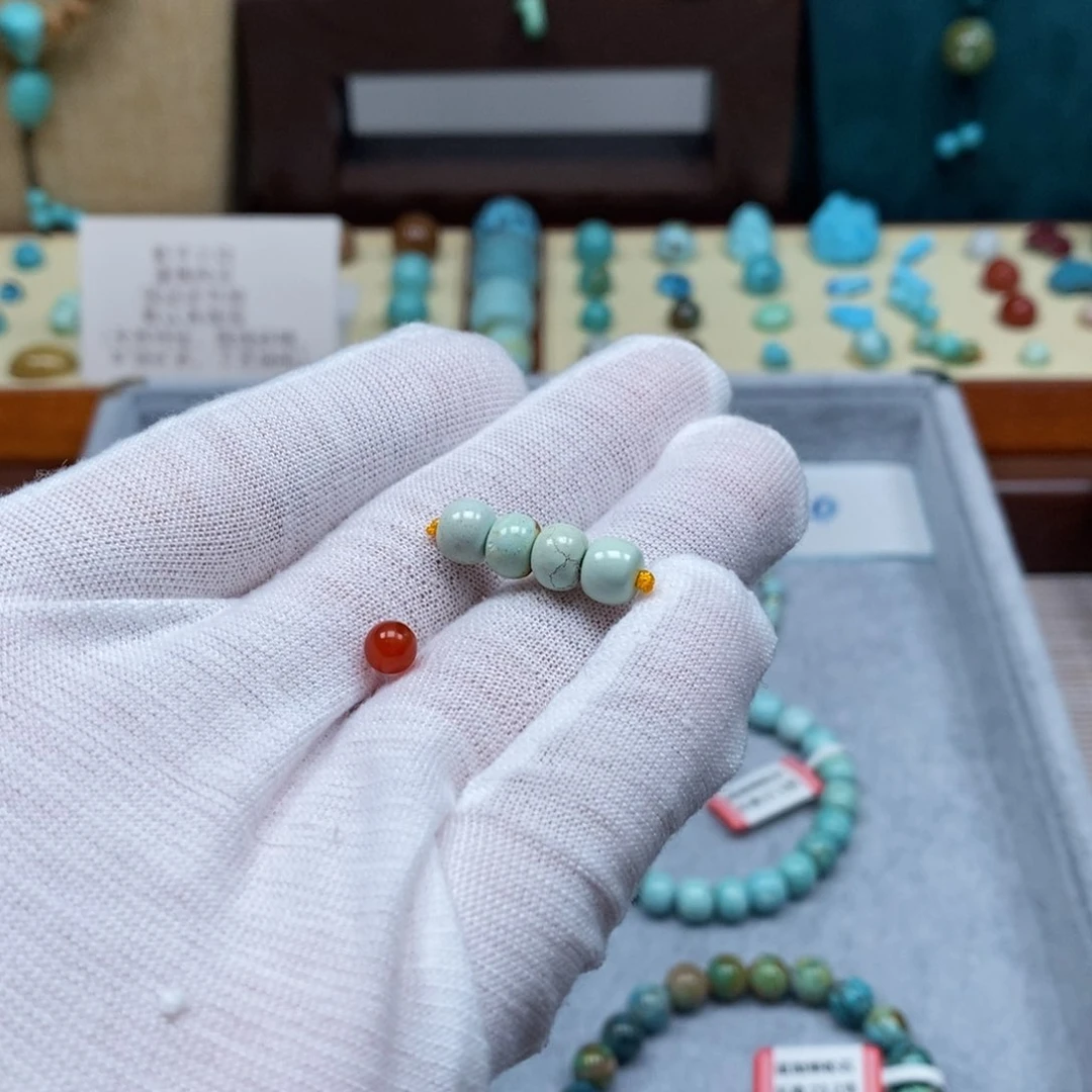 未镶嵌配饰南红玛瑙